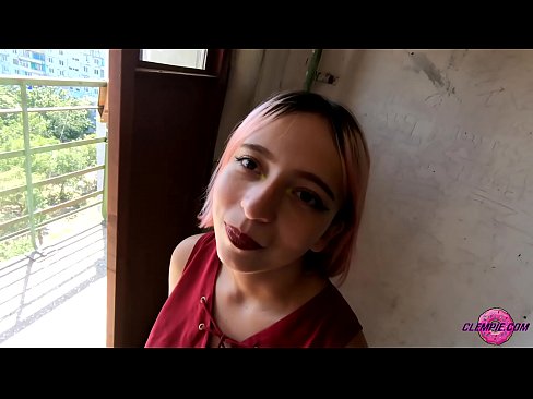 ❤️ Студенттик Сезимдүү Соруса бейтааныш бир четте - Кончают Анын Бет ❌ Порно боюнча бизде ❌❤